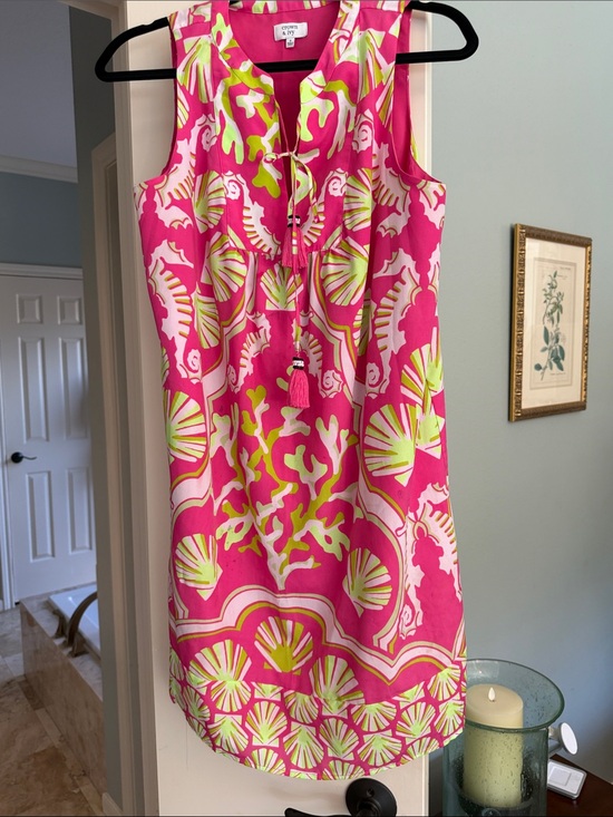 crown & ivy Dresses & Skirts - crown & ivy Bright Pink and Lime Green Trim Blouse